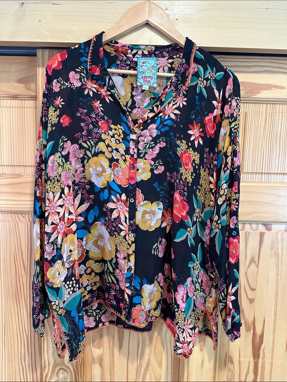 Johnny Was Black Floral Button-Front rayon Blouse with Multicolor Blooms - EUC